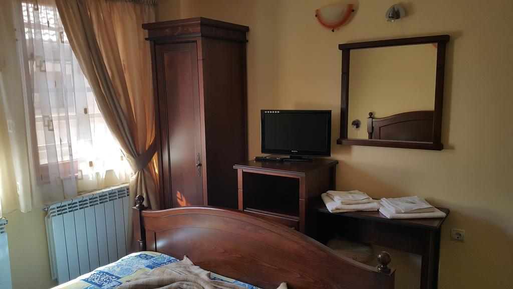 Guest House Maria Koprivshtitsa Ngoại thất bức ảnh